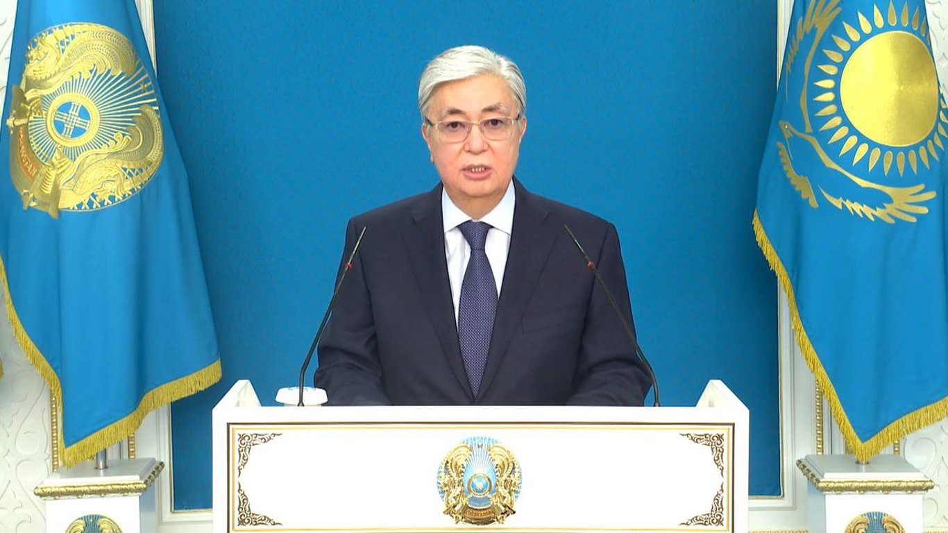 Президент Казахстану відправив уряд у відставку