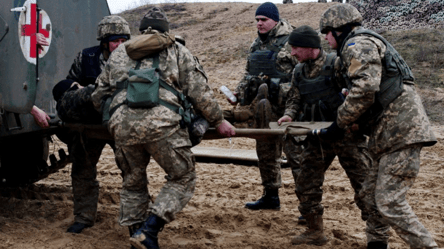 Нардеп повідомив, від чого зазнають поранень українські бійці - 290x160