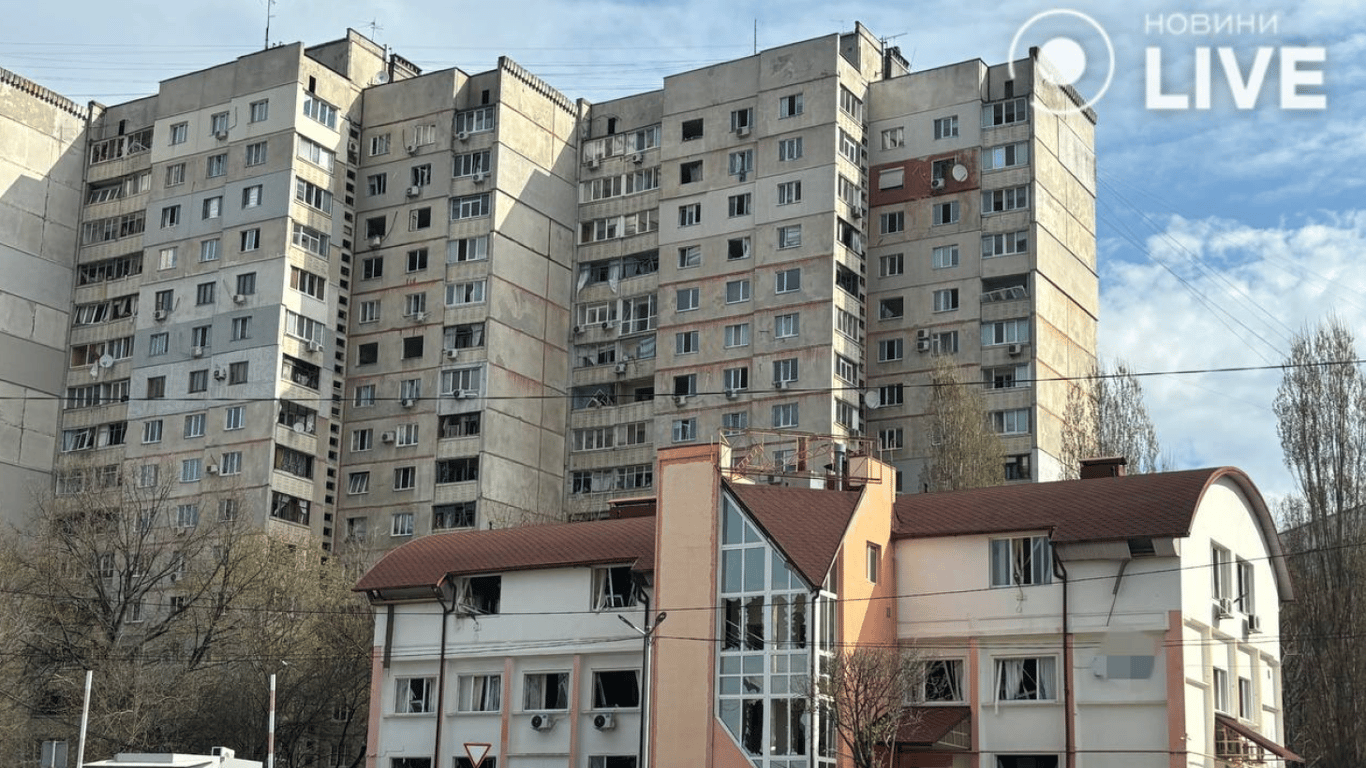 Обстріл Харкова — фоторепортаж наслідків російської атаки на місто