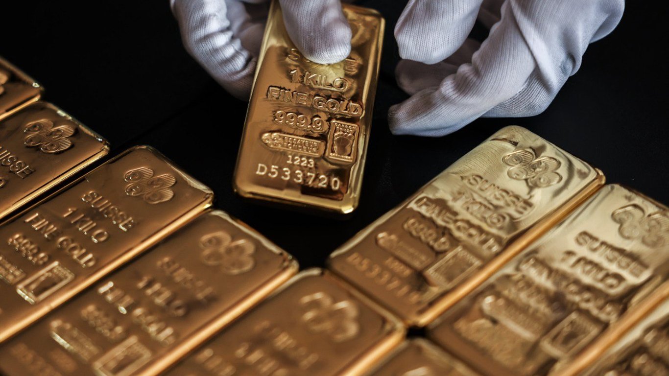 Ціни на дорогоцінні метали в Україні — скільки коштує золото у лютому - 64x64