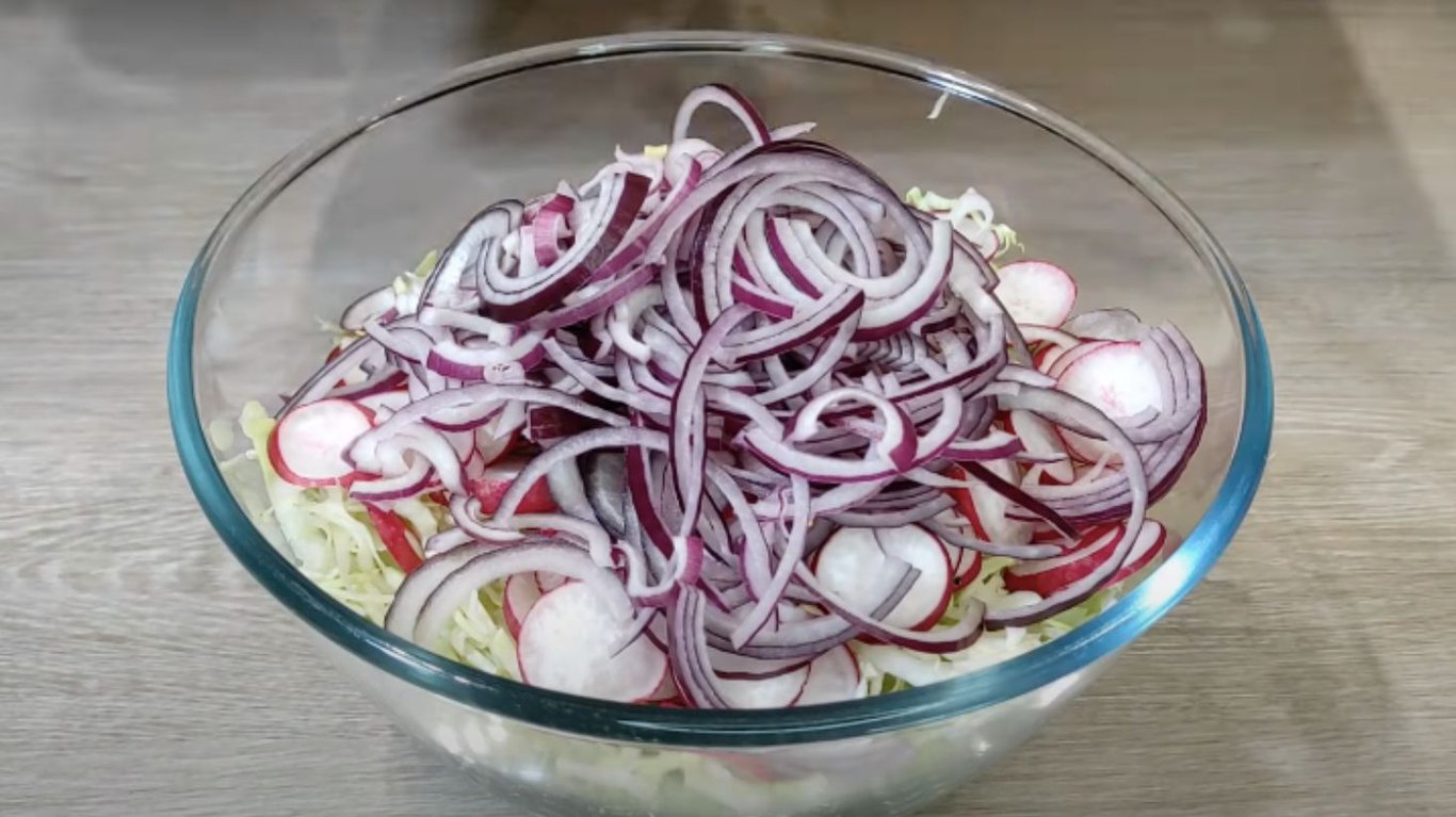 як приготувати весняний овочевий салат