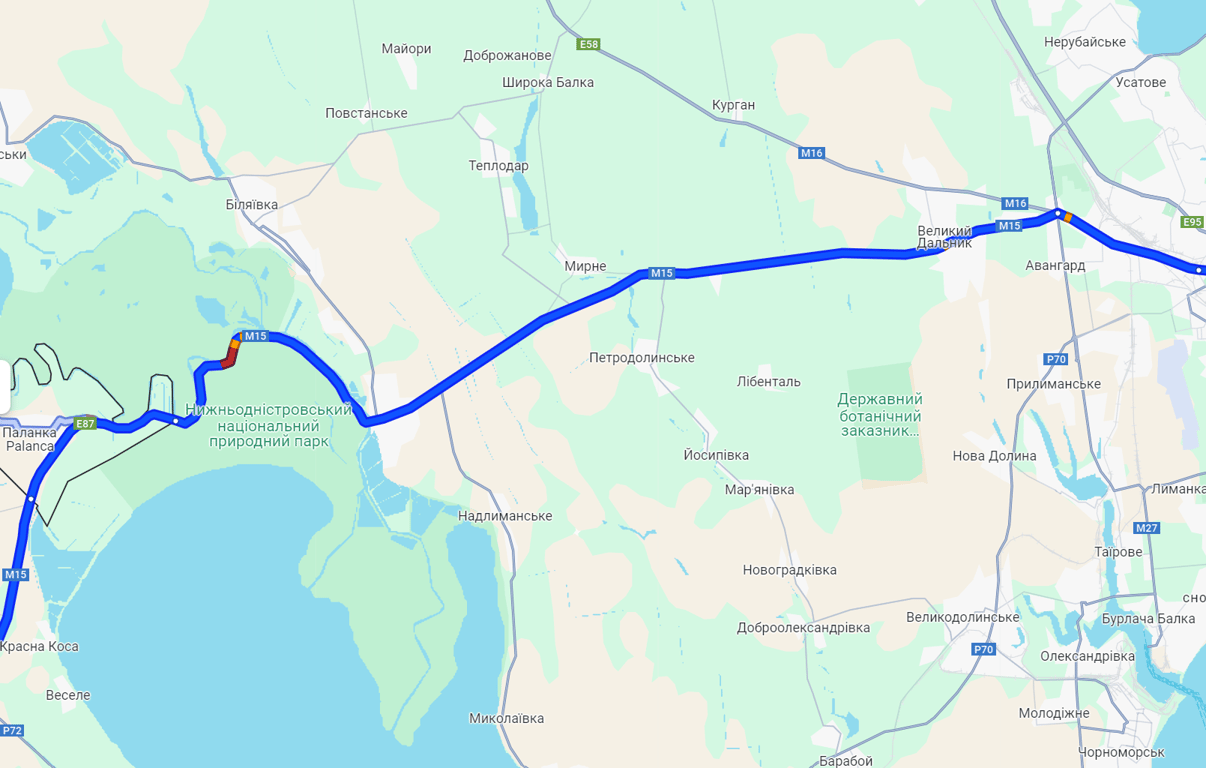 Рясний дощ та значні затори — на трасі Одеса-Рені ускладнено рух - фото 1