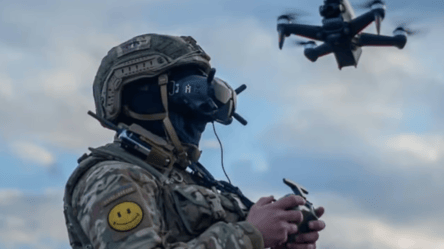 "Азов" шукає аналітиків розвідки — є робота за гарні гроші - 290x160