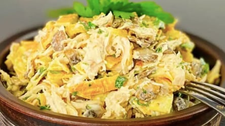 Салат "Галя Балувана" — понадобится куриные филе и шампиньоны - 285x160