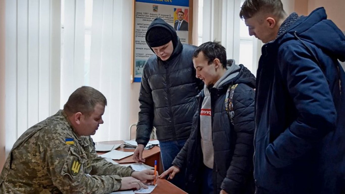 В Україні 70% військовозобов'язаних втратять відстрочку від мобілізації — деталі
