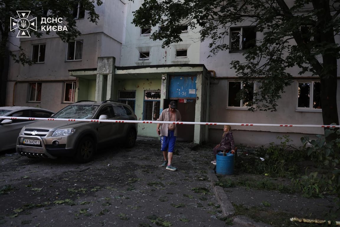 В Киеве завершили ликвидацию последствий российского обстрела: погибли 9 человек, 33 пострадали - фото 1