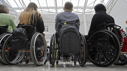 Інвалідність в Україні: 4 послуги, які можна безплатно отримати вдома - 285x160