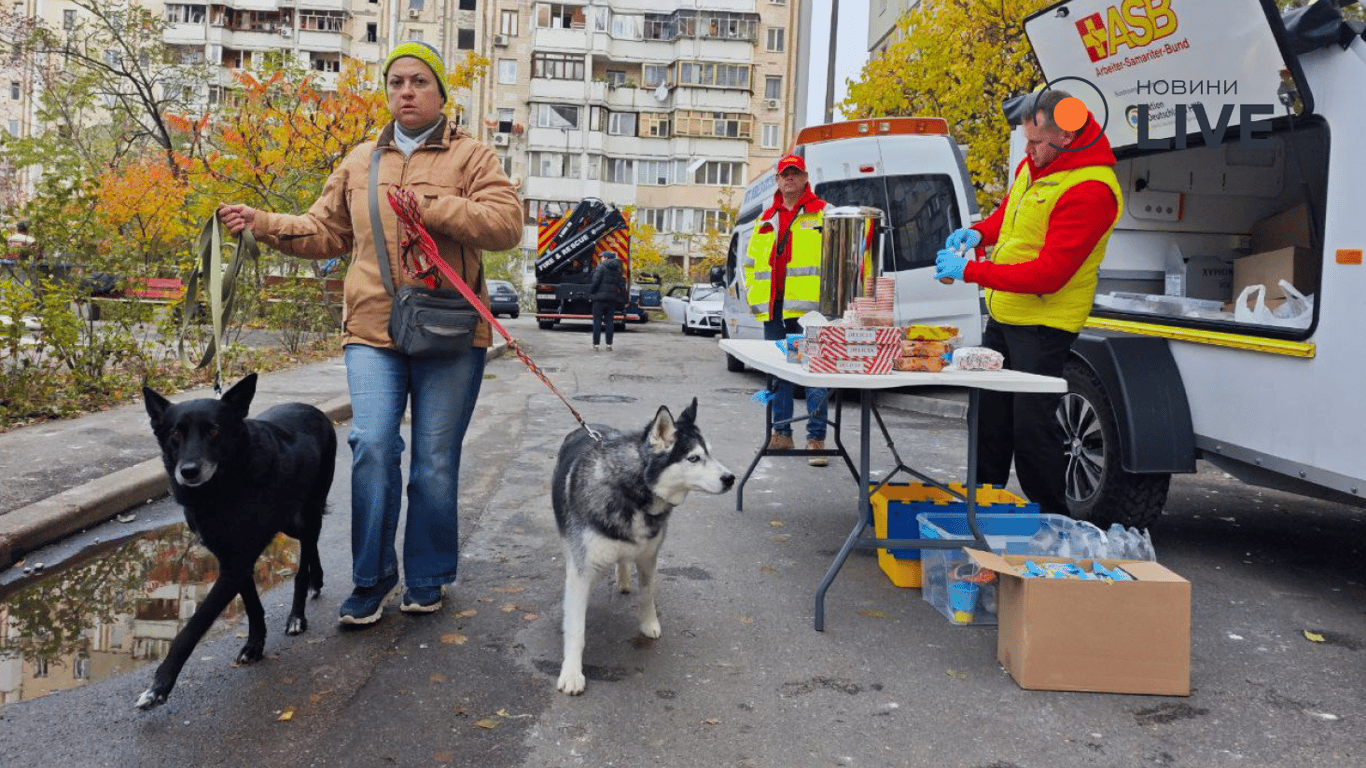 Як Київ пережив нічну атаку — фоторепортаж - фото 4