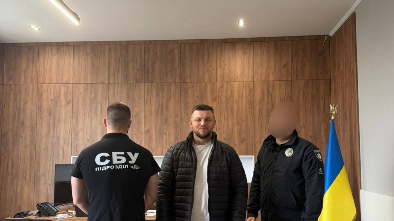 Журналист Глагола заявил о масштабных обысках в Ужгородском ТЦК