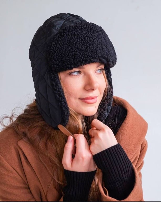 Шапка-вушанка ідеальний вибір на зиму