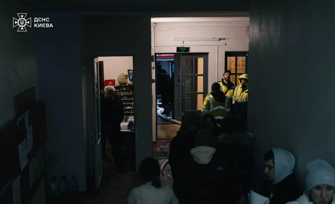 Пожежа в студенстському гуртожитку Києва 15 грудня