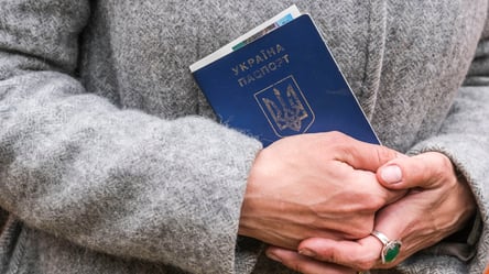 Громадянство в ЄС — які країни найшвидше видають паспорти - 285x160