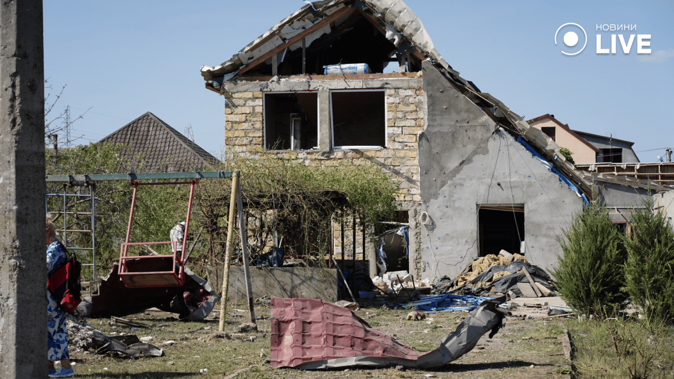 Разрушенный до основания дом в результате атаки на Одесщину 26 августа