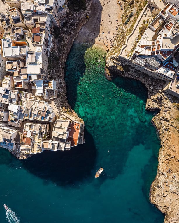 Місто Поліньяро-а-Маре - фото