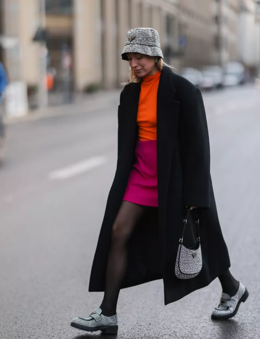 Як правильно поєднувати взуття та сумку