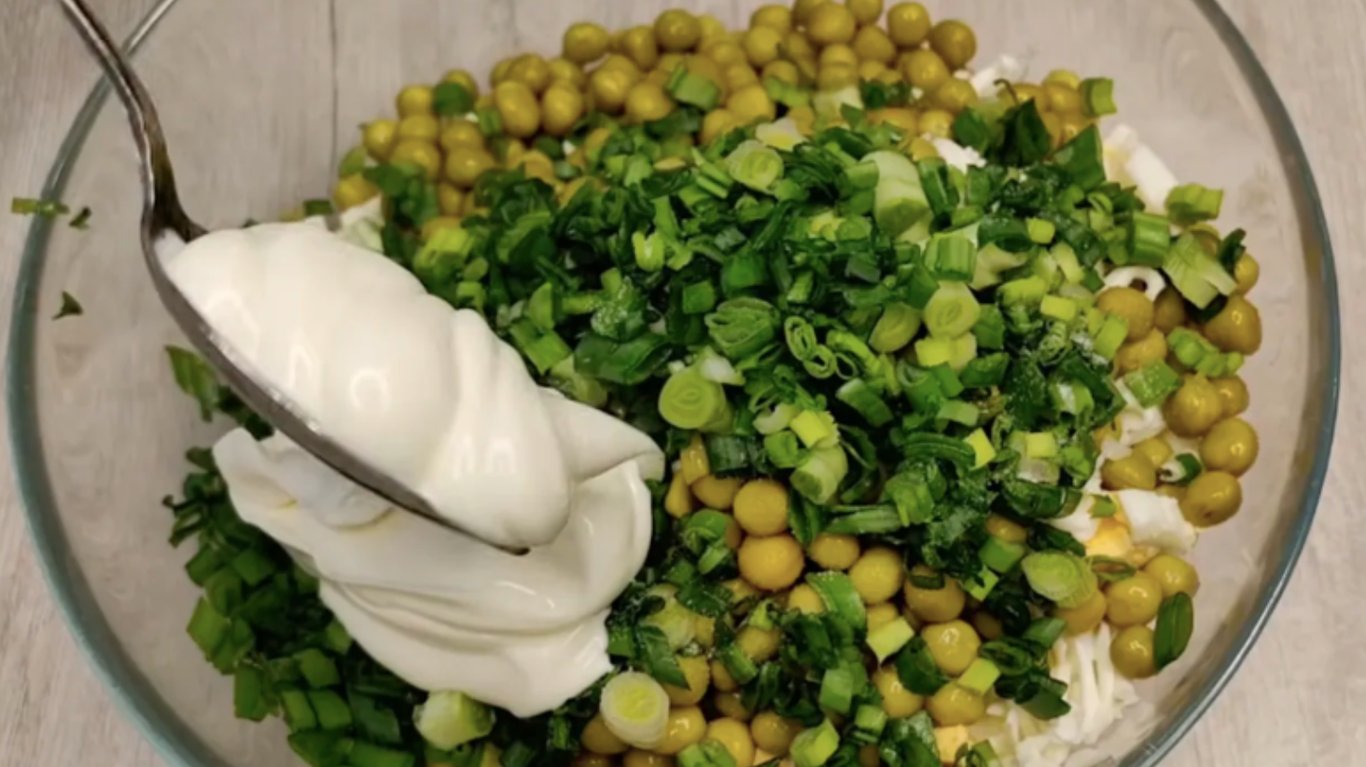 рецепт салату з горошком