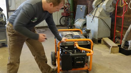 Как правильно запустить генератор после долгого простоя - 285x160