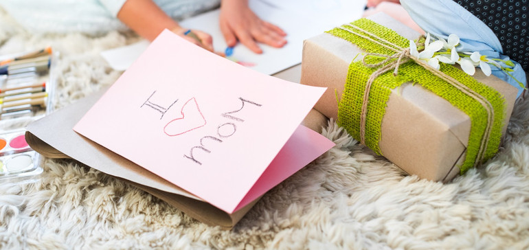 Подарок маме