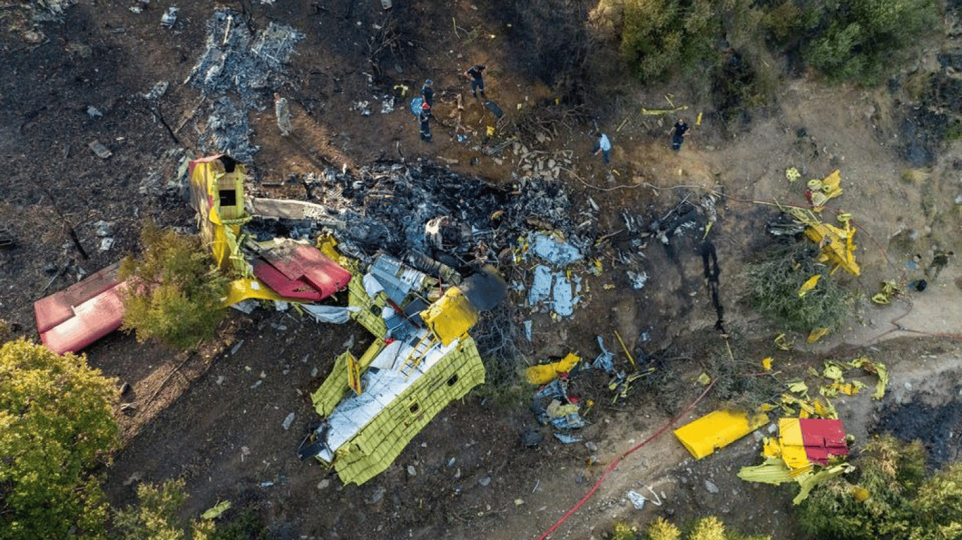 Авіакатастрофа в Греції: відомо про трьох загиблих