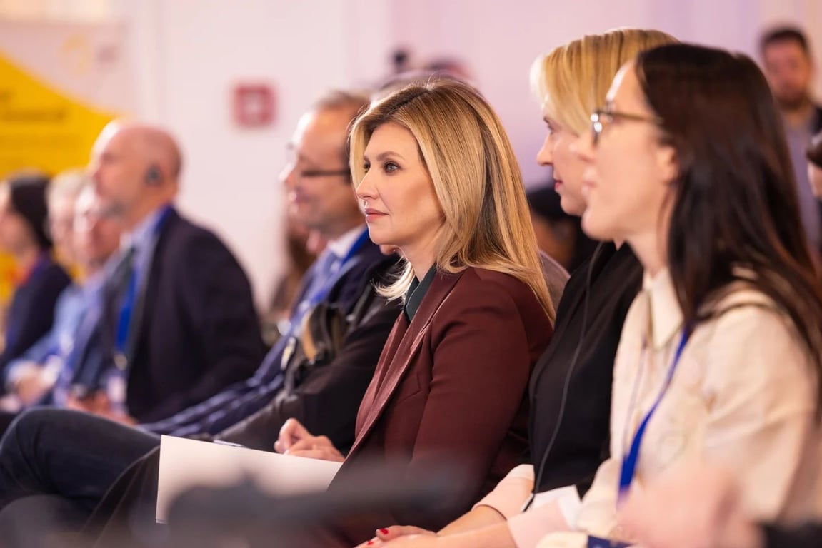 Перша леді Олена Зеленська 