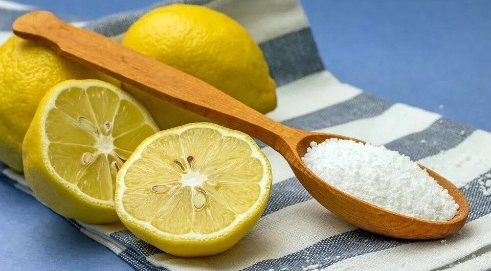 Лимон с солью