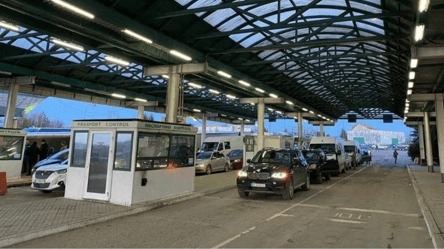 Проблема виїзду до Молдови — що відбувається на трасі Одеса-Рені - 285x160