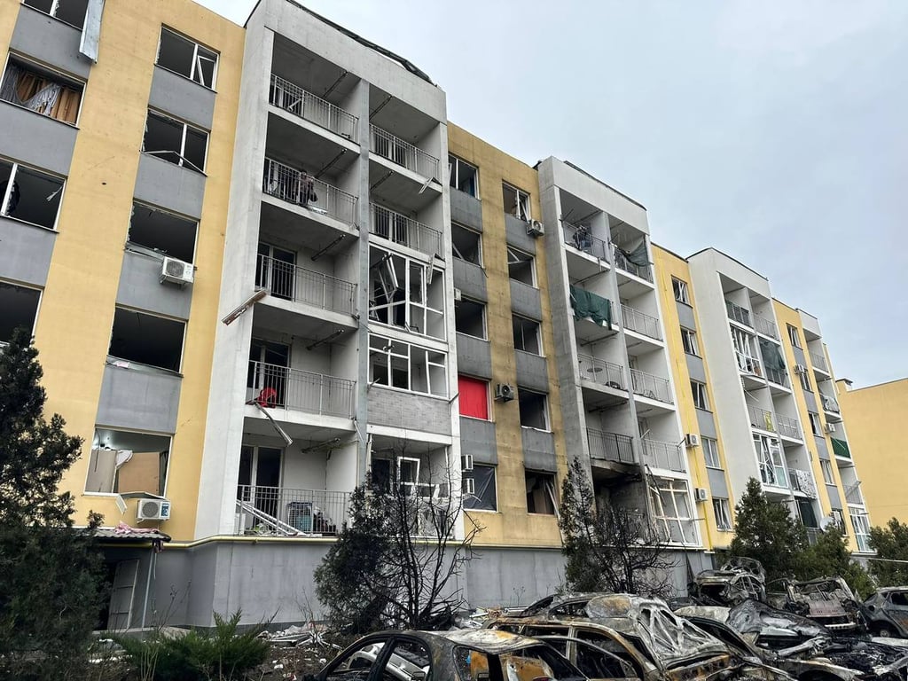 Наслідки удару по Одеському району 9 листопада. Фото: Олег Кіпер 