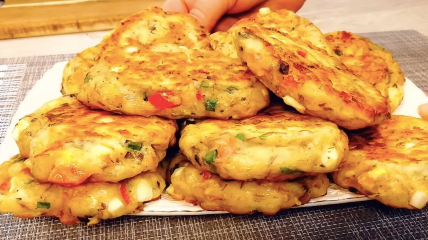 Швидкі диво-оладки за 10 хвилин: рецепт на сніданок