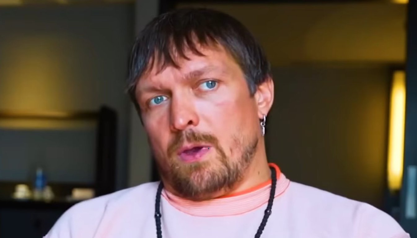 Александр Усик