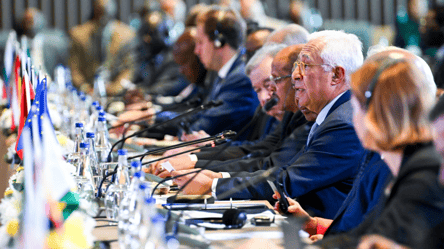 ЕС согласился на бессрочную заморозку активов РФ — что известно - 304x171