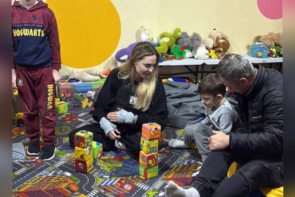 Візит Анджеліни Джолі до України