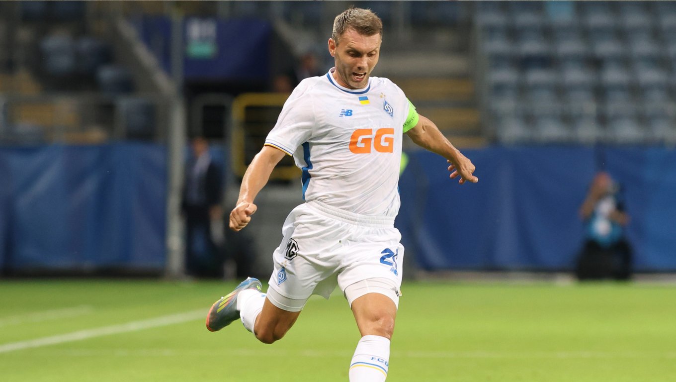 Александр Караваев