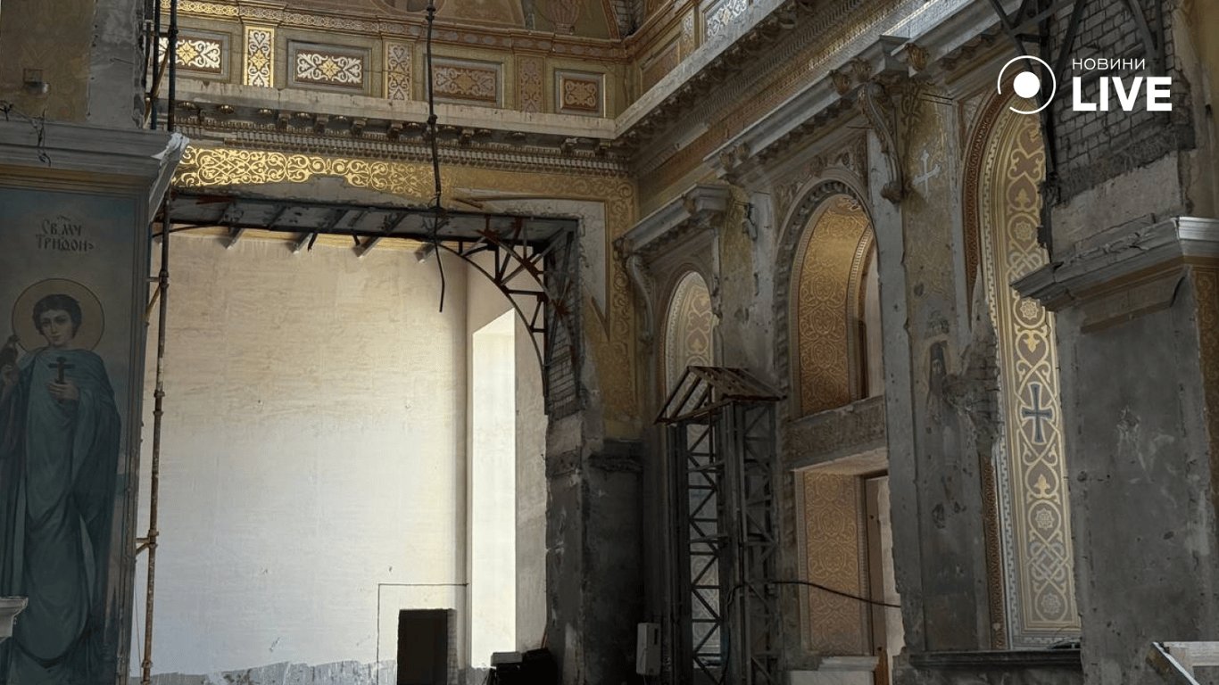 Ракетой по одесскому храму — как идут восстановительные работы - фото 5