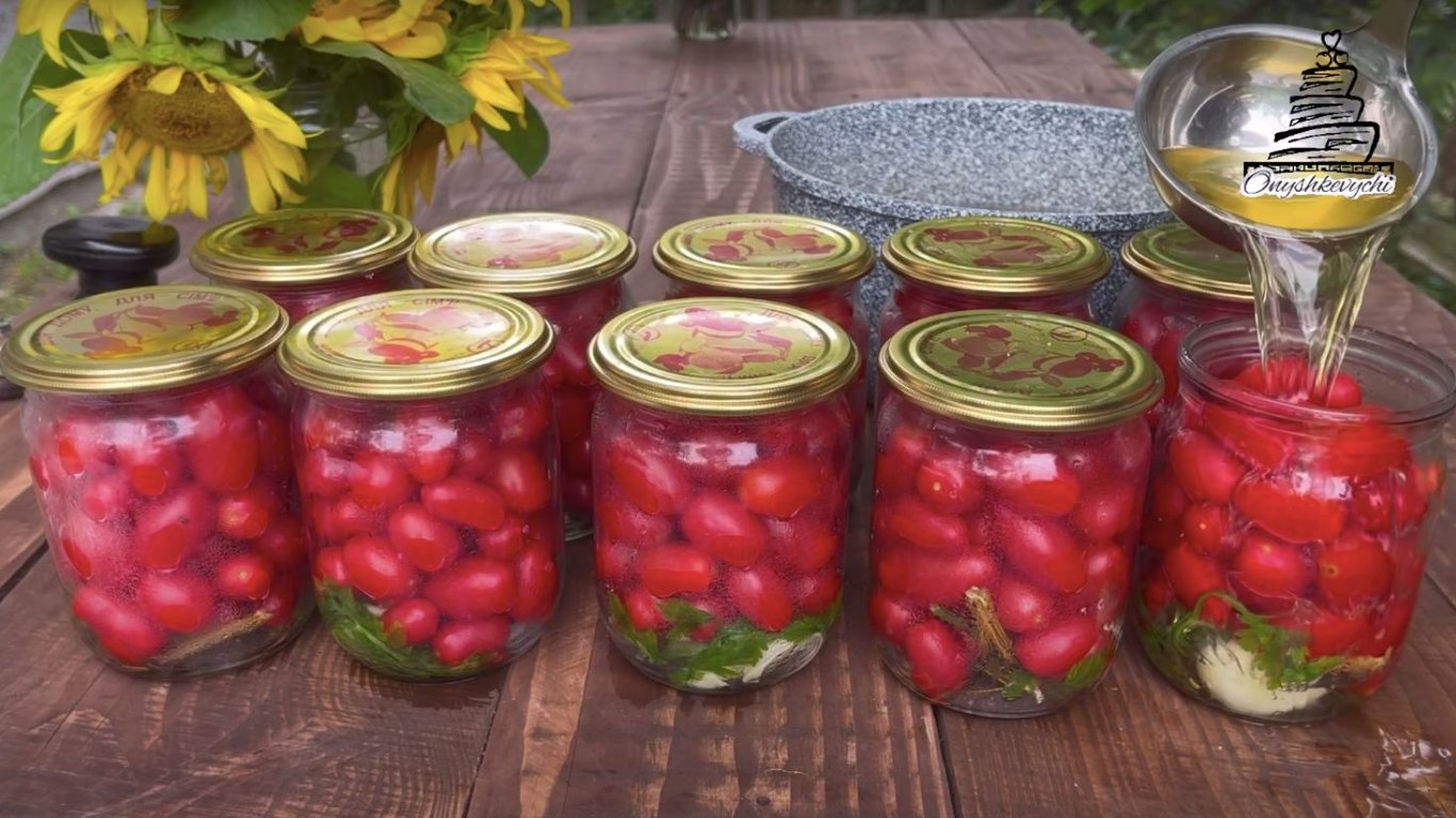 рецепт смачних помідорів на зиму 