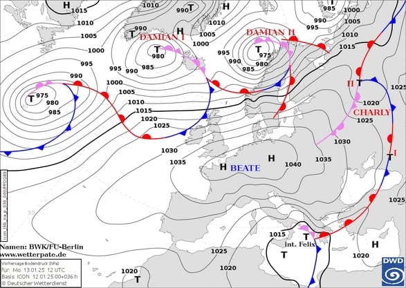Движение циклонов и антициклонов 13 января 2025 года