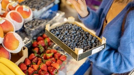 В Україні різко впали ціни на літню ягоду - 290x160