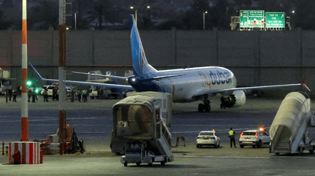 Захоплення літака Flydubai: чоловік розповів, як всіх врятував - 285x160