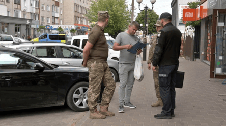 Жінка зливала у Viber місця вручення повісток: суд ухвалив рішення - 290x160