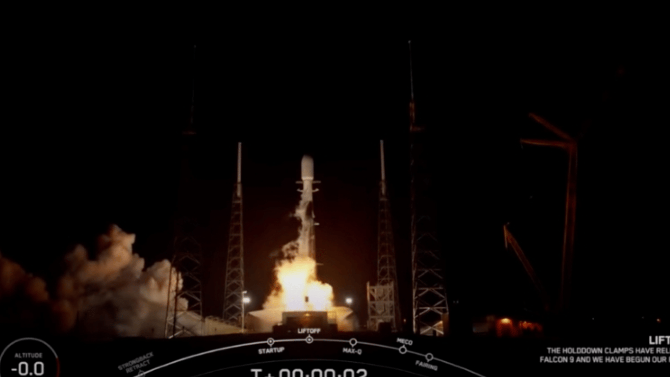 SpaceX відправила до космосу чергові супутники Starlink