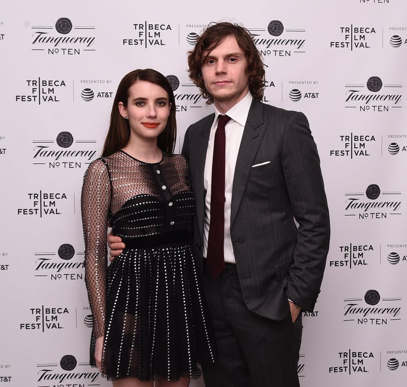 Емма Робертс зустрічалась з Еваном Пітерсом. Фото: instagram.com/thewrap