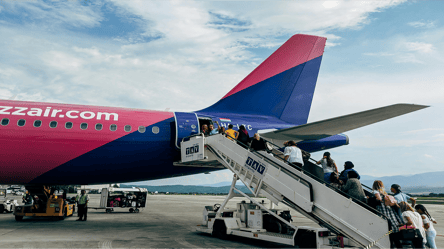Wizz Air відкрив святковий розпродаж квитків — напрямки - 285x160