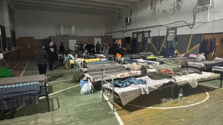 Антисанітарія та беззаконня: Лубінець показав умови в Ужгородському ТЦК - 285x160