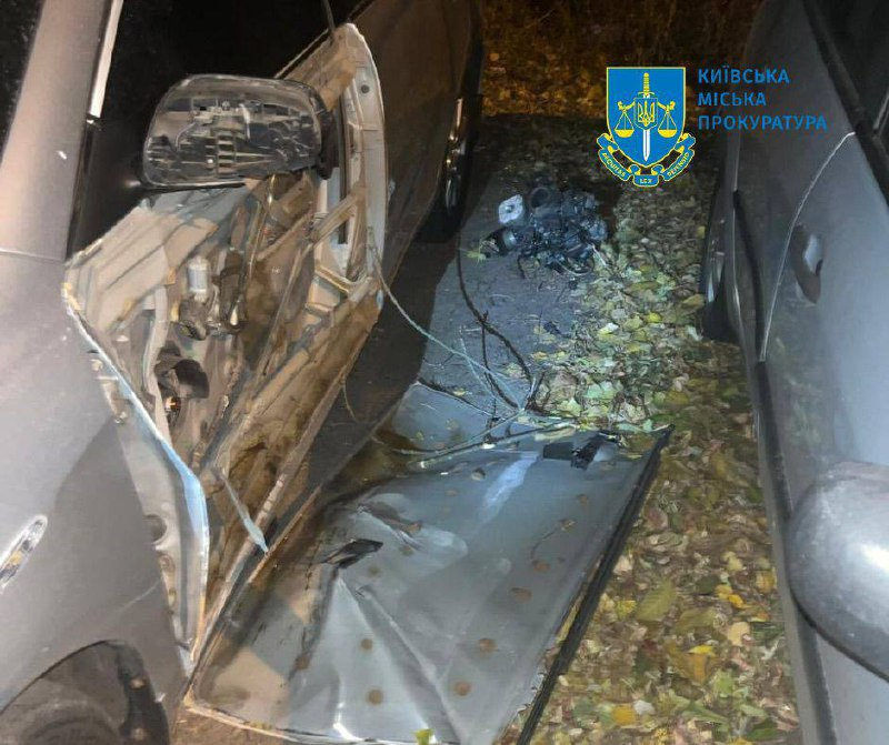 зруйновані автомобілі