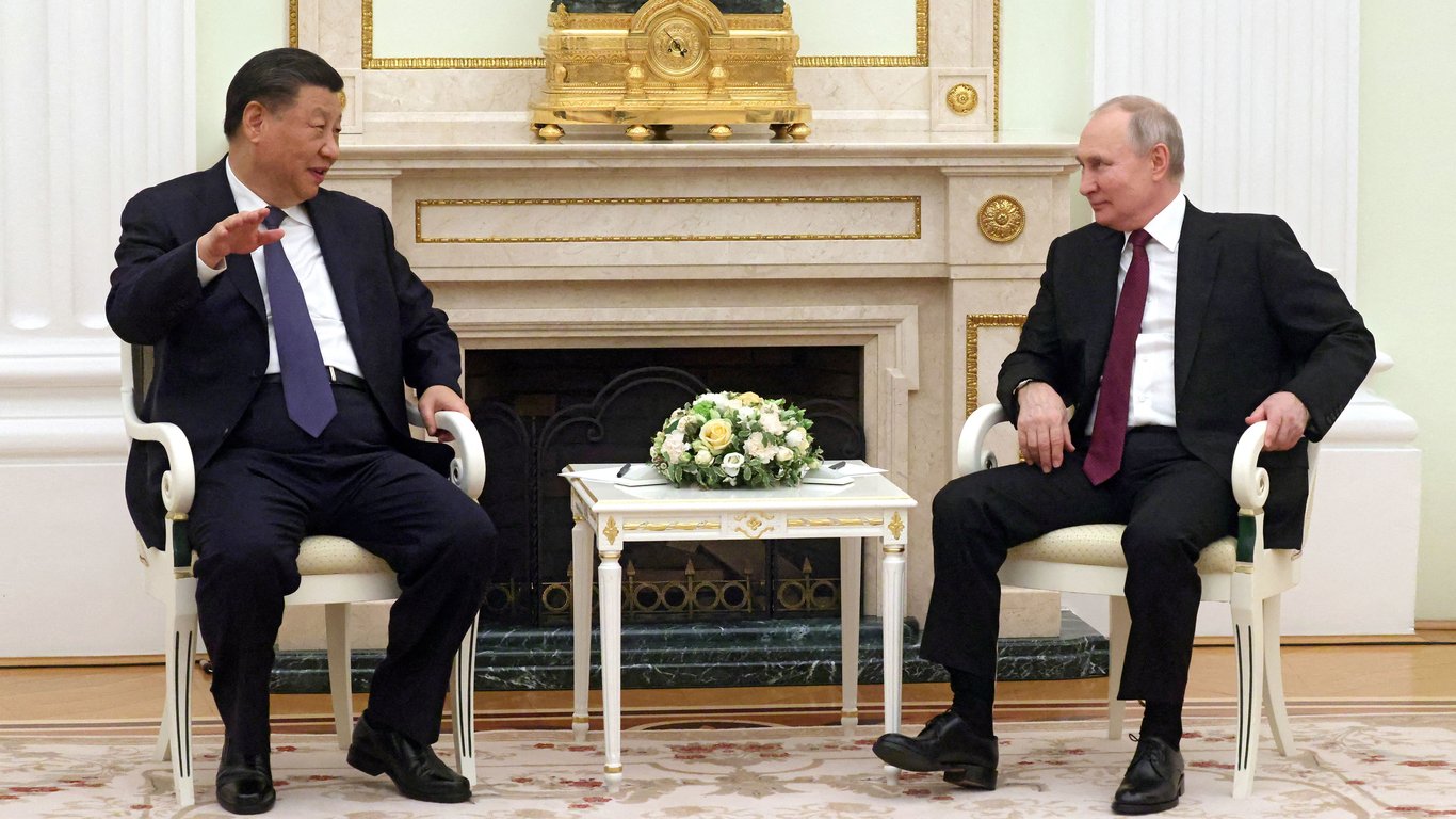 Неприятный сюрприз для путина: Китай не одобрил размещение ядерного оружия в беларуси