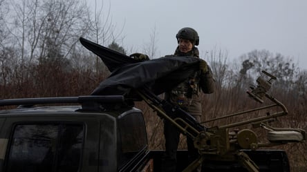 Силы обороны отразили ночной удар дронами и ракетой — что сбито - 285x160