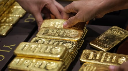 Скільки коштує 1 г золота в Україні. Ціна на дорогоцінні метали у січні - 285x160