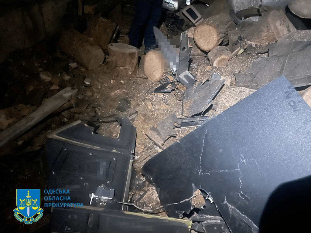 З'явилися фото наслідків нічної атаки на Одещину - фото 4