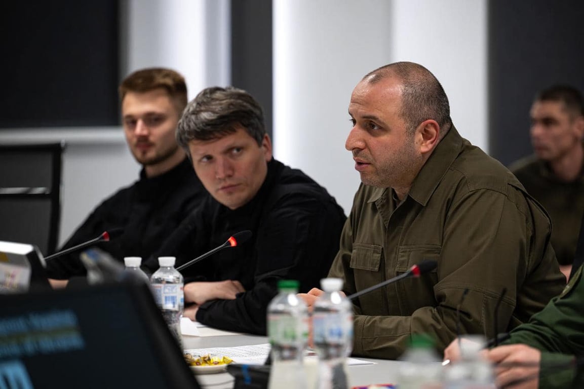 Умєров зустрівся з комісаром ЄС з питань оборони — що обговорили - фото 2