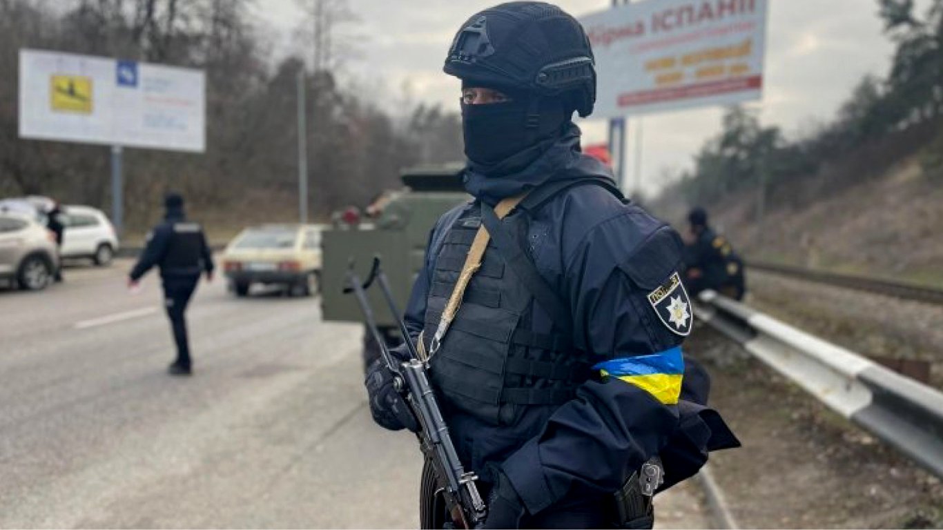 Мобилизация в Украине 2023 — могут ли призвать в армию работника полиции