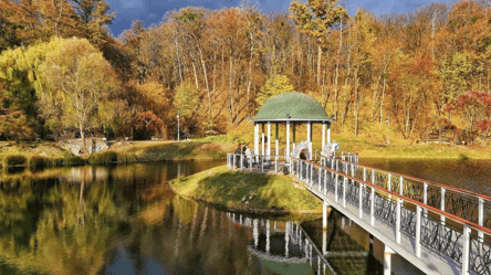 Прогулянка Феофанією — чому варто відвідати цей парк восени - 285x160